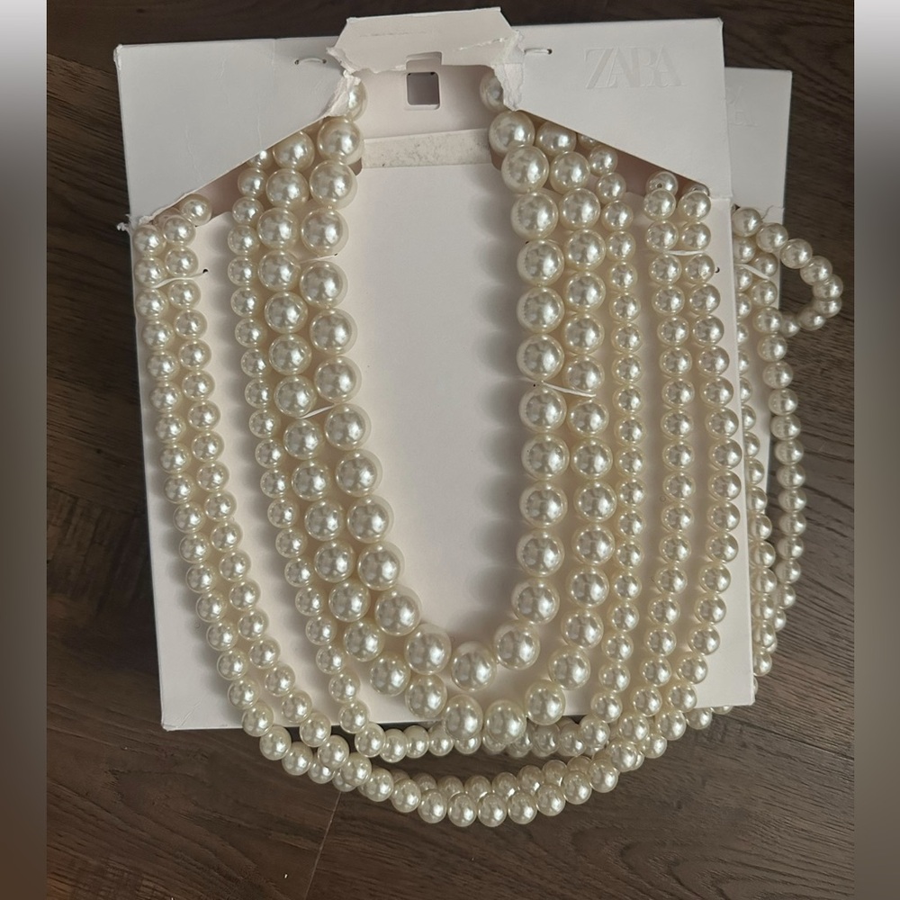 Zara Ivory Pearl Necklace
